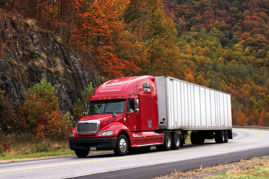 Common Causes of Semi-Truck Injuries and Your Legal Options